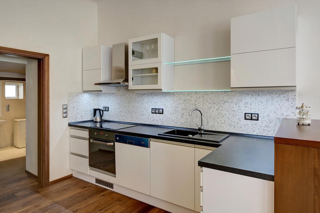 Historic Centre Apartments II Прага Номер фото